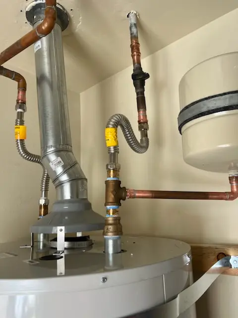 Water heater installation and plumbing repair in Sunkist Park